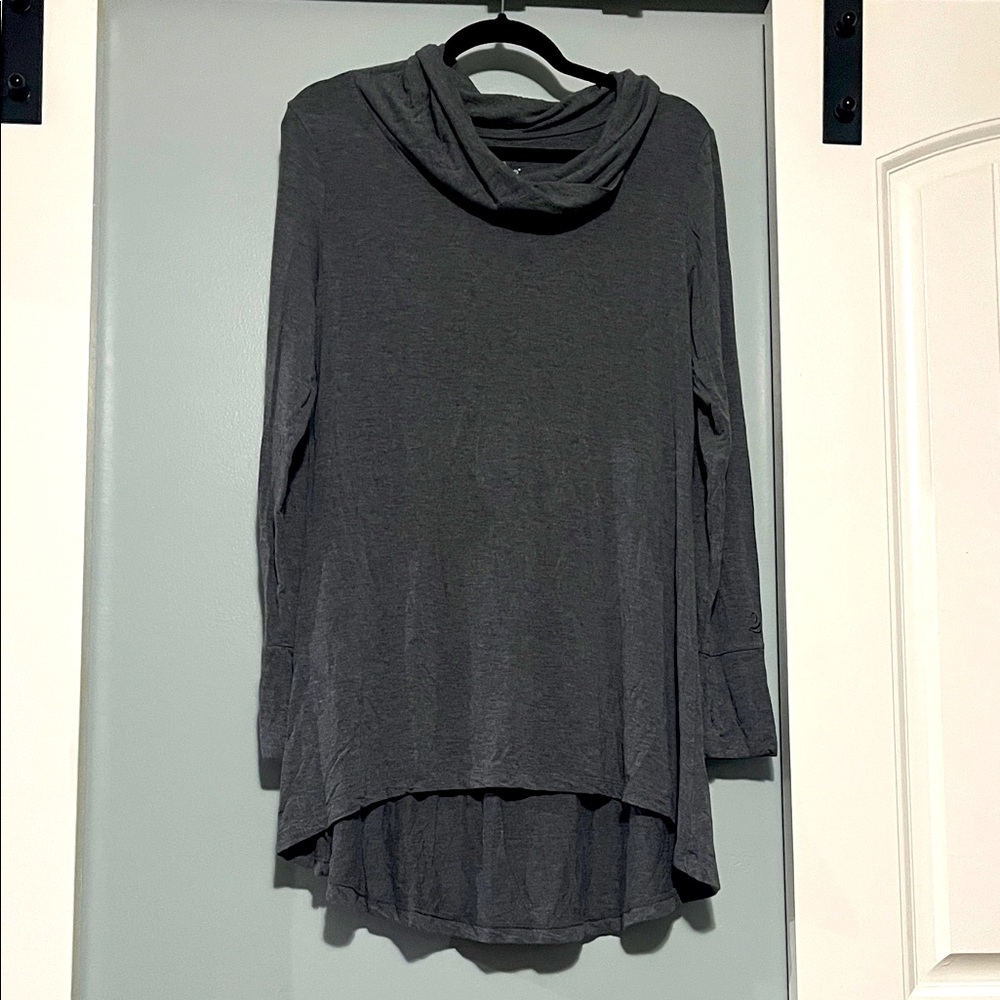 Cuddl Duds Gray Cowl Neck Long Sleeve Top